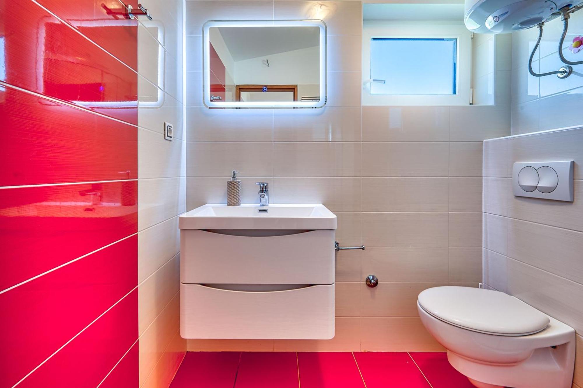Teuta Apartments - A Beach And A Sea View Peroj Luaran gambar